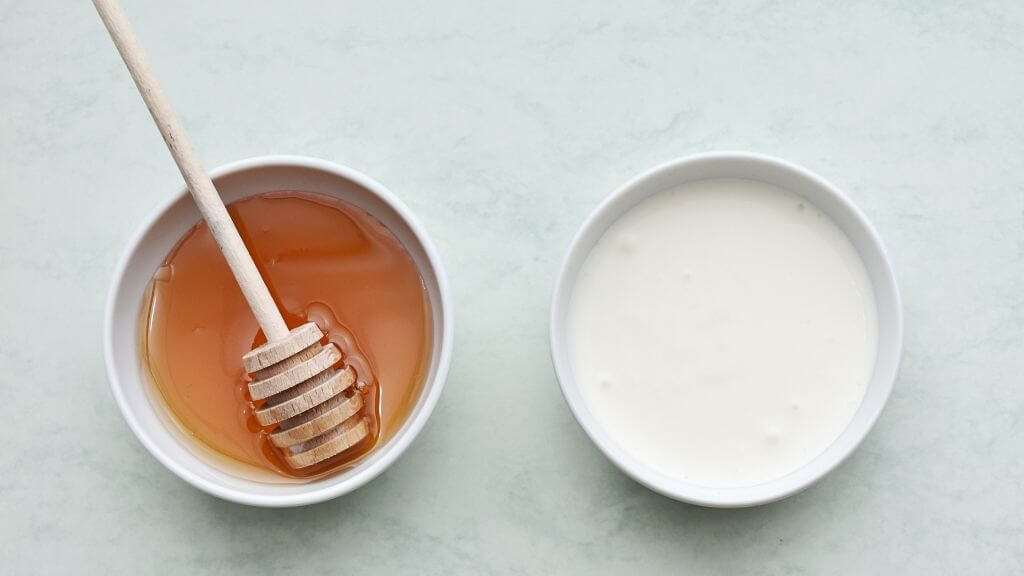 mascara iogurte grego e mel para queda de cabelo