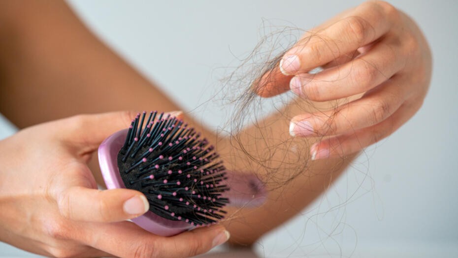 praticas diarias de higiene podem danificar seu cabelo