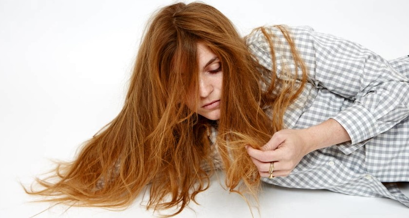 ressecamento do cabelo causas