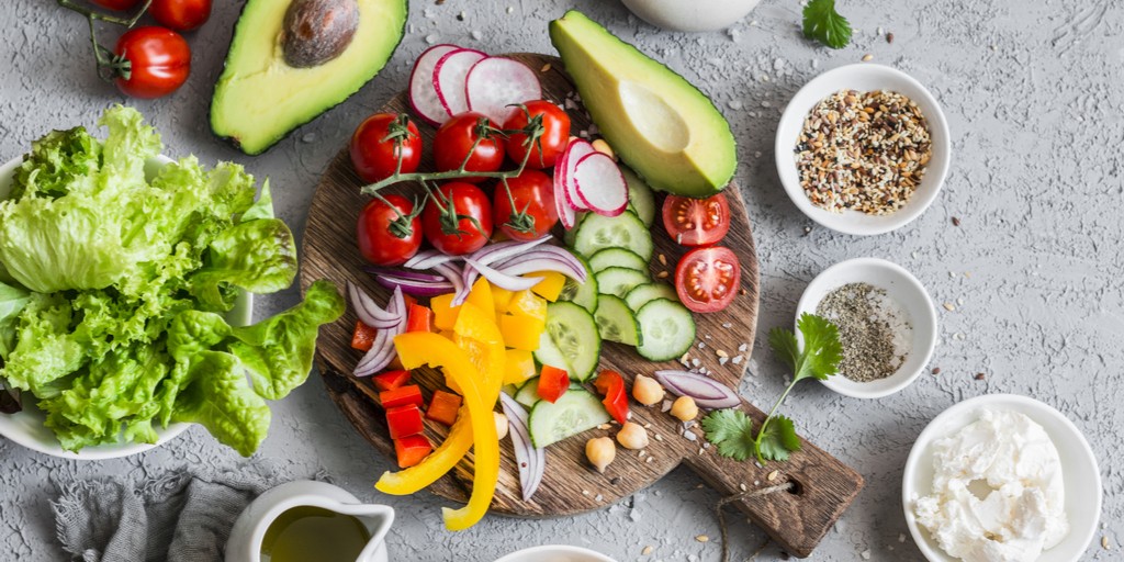 aumente seu perfil nutricional para que o cabelo cresca saudavel