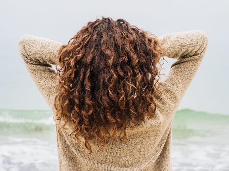 desequilíbrio hormonal faz o cabelo parar de crescer