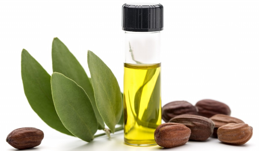 oleo de jojoba para selar o cabelo