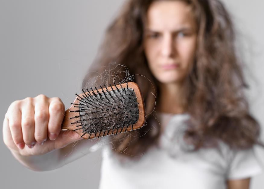 tipos de problemas capilares que deixa o cabelo fraco