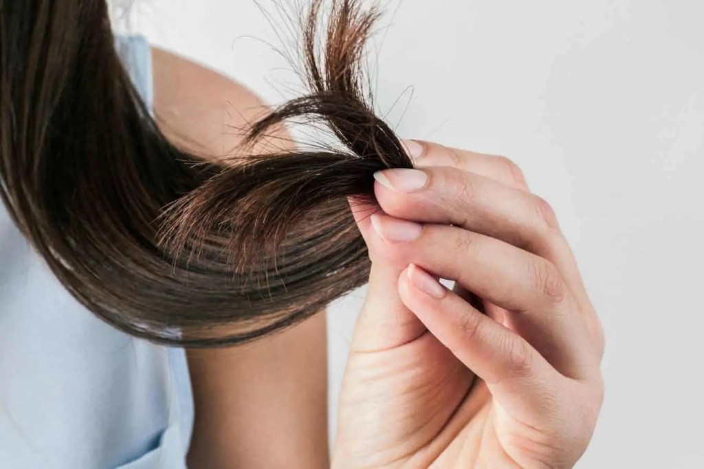 tome suplemento capilar para melhorar a aparencia do cabelo