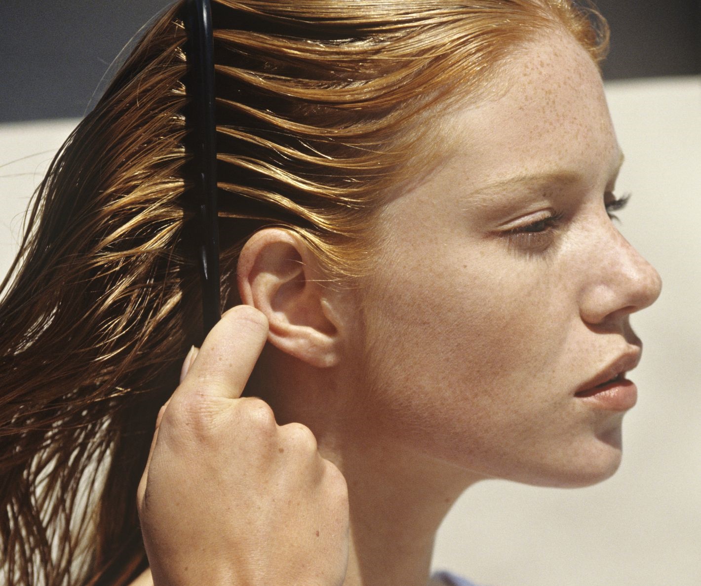 mascara capilar para evitar a quebra do cabelo e fortalecer os fios